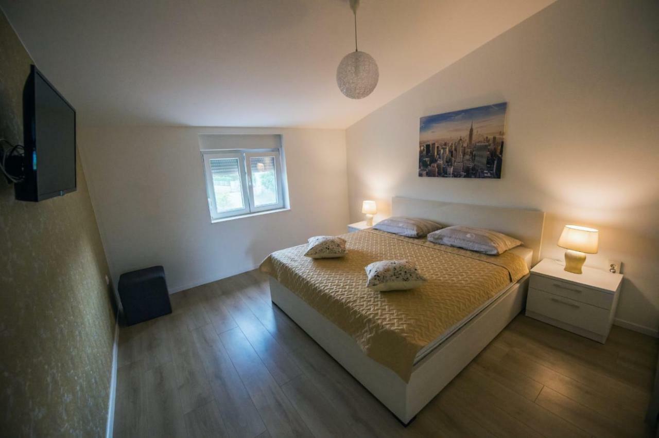 Villa Vida Zmijavci Buitenkant foto